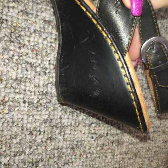 9 B.O.C. Born Concept black wedge heel cross strap leather sandal - Picture 11 of 13